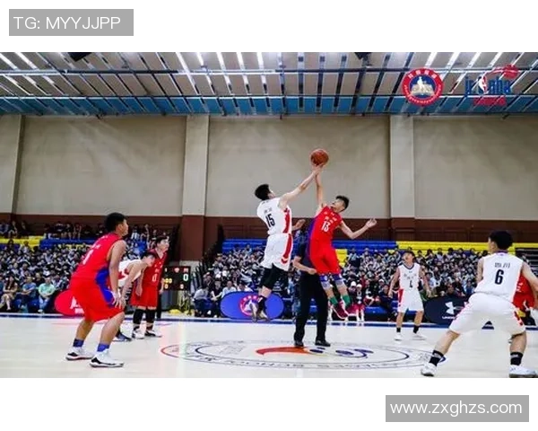 赛后分析：上海篮球队与杭州篮球队的表现与状态对比探讨